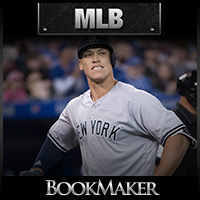 Yankees-at-Red-Sox-bm-4-9